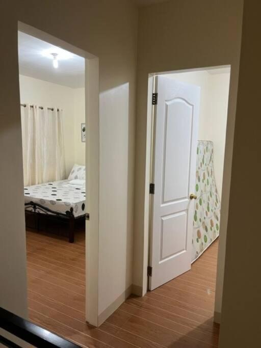 Estilo Apartment 2-Storey Clarin  Bagian luar foto