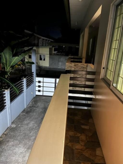 Estilo Apartment 2-Storey Clarin  Bagian luar foto