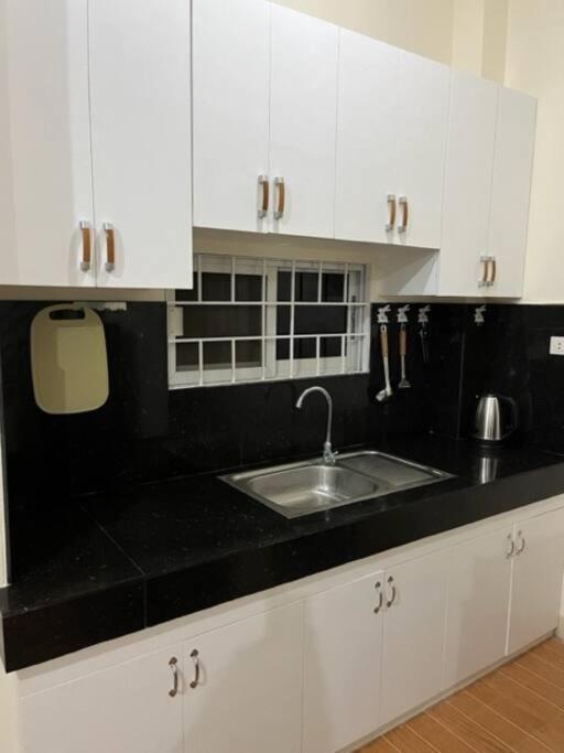Estilo Apartment 2-Storey Clarin  Bagian luar foto